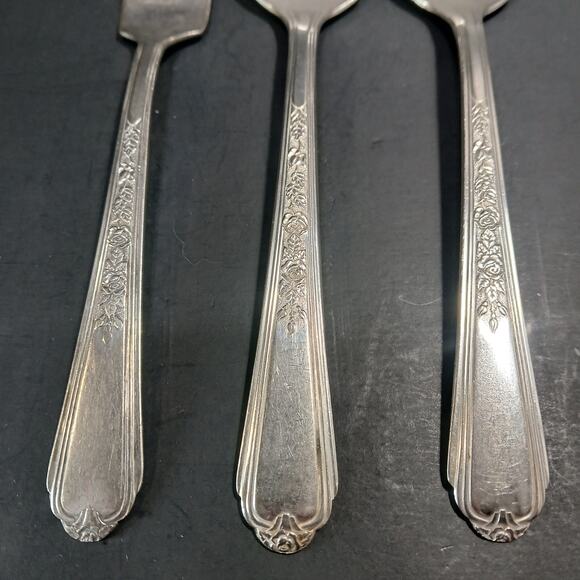 Vintage Plymouth Silverplate 3 pc Flatware Jewel Rose Floral Pattern Replacement - Picture 2 of 7